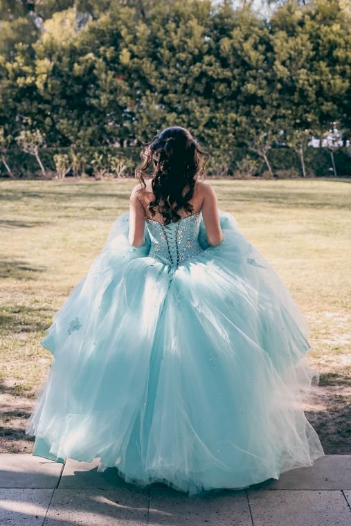 Quinceanera Limo Service