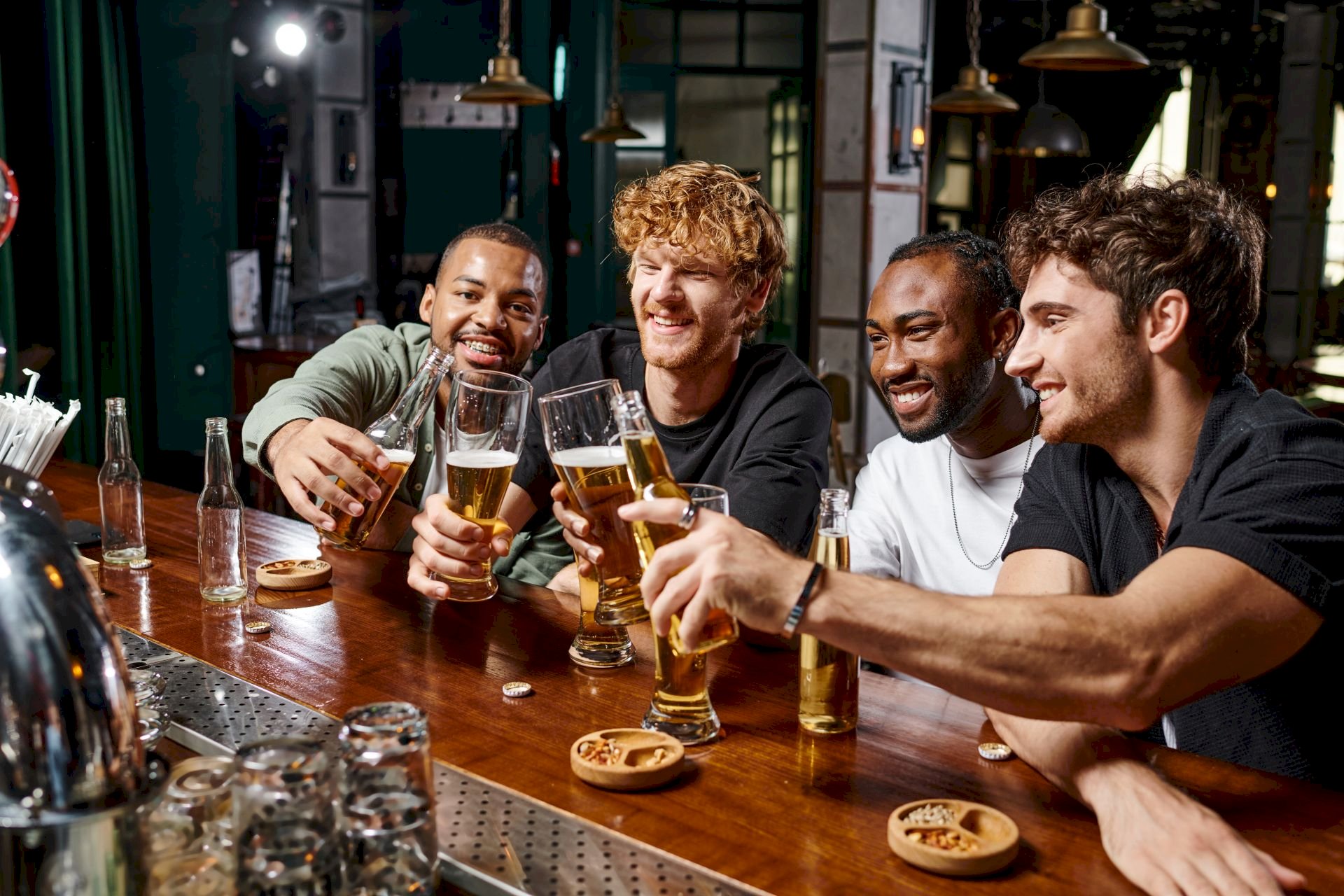 8 Stops for Your Nashville Bar Crawl